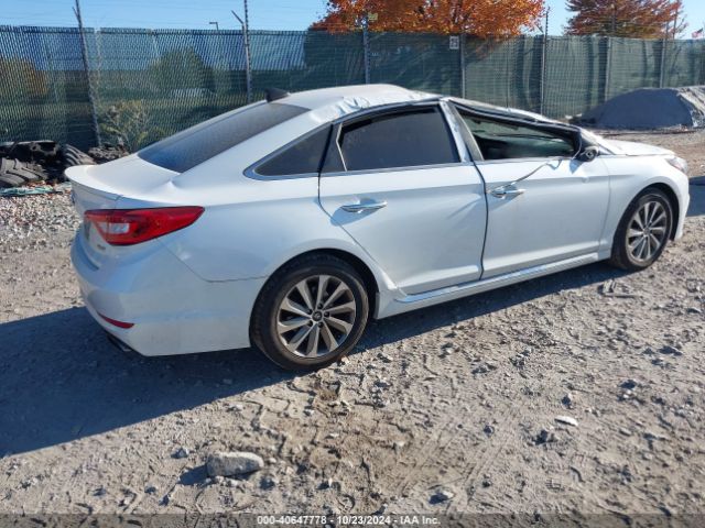 Photo 3 VIN: 5NPE34AFXGH369338 - HYUNDAI SONATA 