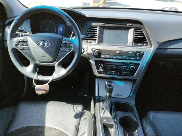 Photo 8 VIN: 5NPE34AFXGH413600 - HYUNDAI SONATA SPO 