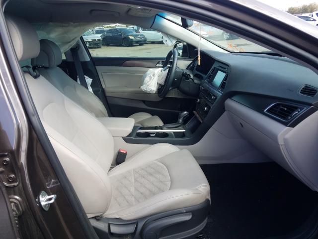 Photo 4 VIN: 5NPE34AFXHH468789 - HYUNDAI SONATA 