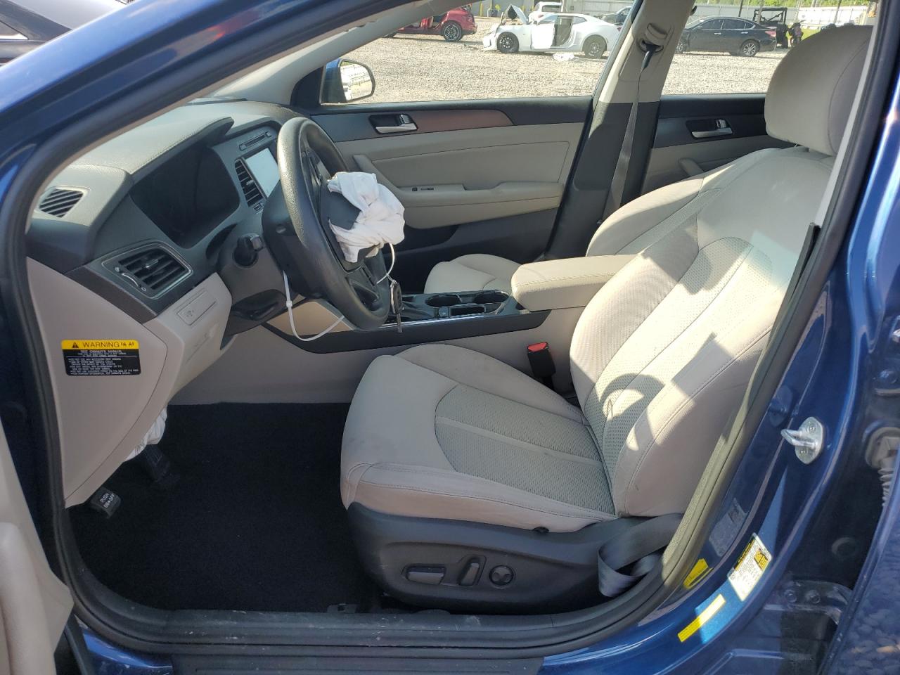 Photo 6 VIN: 5NPE34AFXHH540865 - HYUNDAI SONATA 