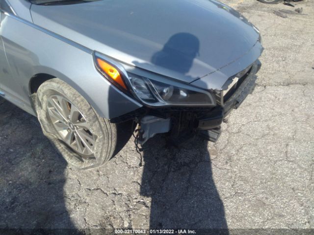 Photo 5 VIN: 5NPE34AFXHH577964 - HYUNDAI SONATA 