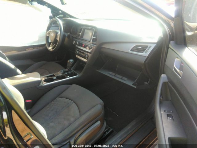 Photo 4 VIN: 5NPE34AFXJH597878 - HYUNDAI SONATA 