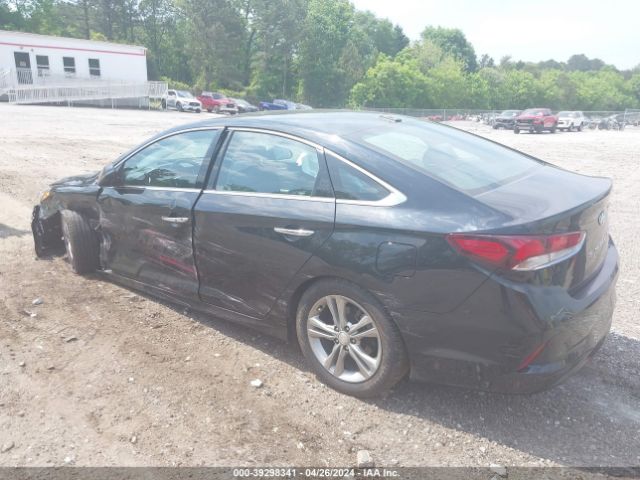 Photo 2 VIN: 5NPE34AFXJH604411 - HYUNDAI SONATA 