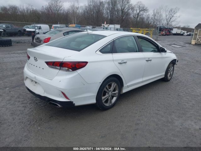 Photo 3 VIN: 5NPE34AFXJH622892 - HYUNDAI SONATA 