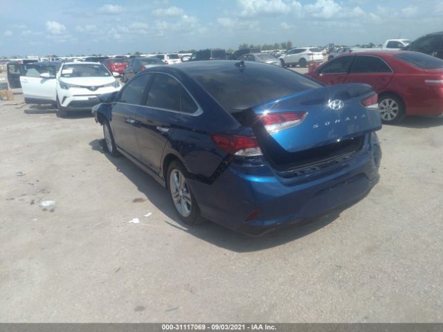 Photo 2 VIN: 5NPE34AFXJH624707 - HYUNDAI SONATA 