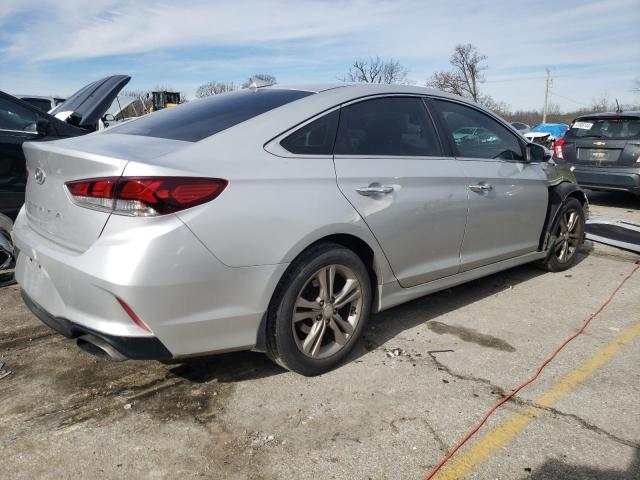 Photo 2 VIN: 5NPE34AFXJH632662 - HYUNDAI SONATA 