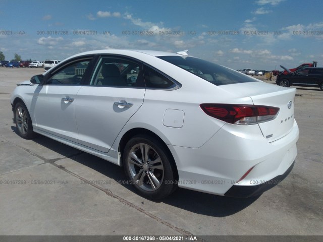 Photo 2 VIN: 5NPE34AFXJH652278 - HYUNDAI SONATA 