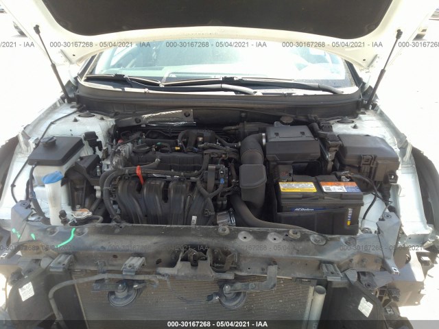 Photo 9 VIN: 5NPE34AFXJH652278 - HYUNDAI SONATA 