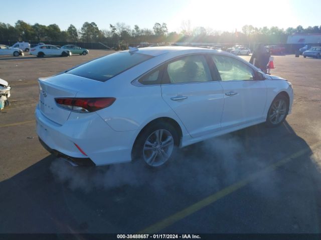 Photo 3 VIN: 5NPE34AFXJH652765 - HYUNDAI SONATA 