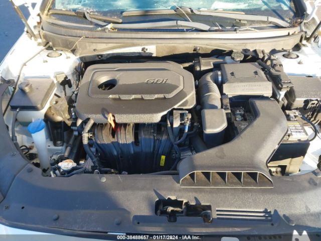 Photo 9 VIN: 5NPE34AFXJH652765 - HYUNDAI SONATA 