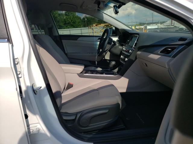 Photo 4 VIN: 5NPE34AFXJH653348 - HYUNDAI SONATA SPO 