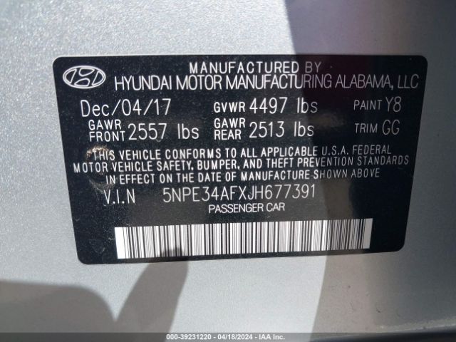 Photo 8 VIN: 5NPE34AFXJH677391 - HYUNDAI SONATA 