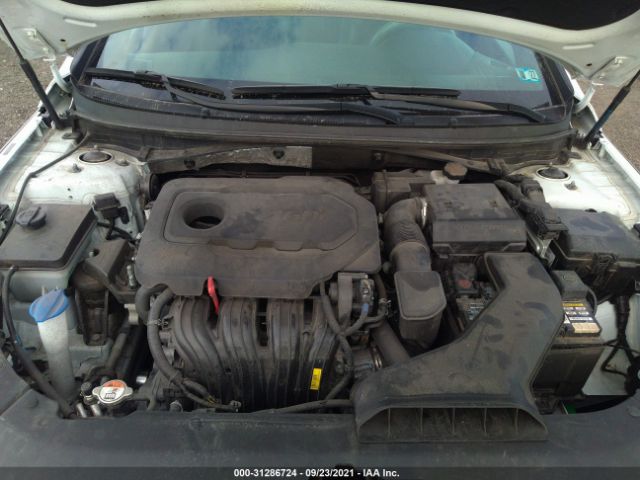 Photo 9 VIN: 5NPE34AFXJH680744 - HYUNDAI SONATA 