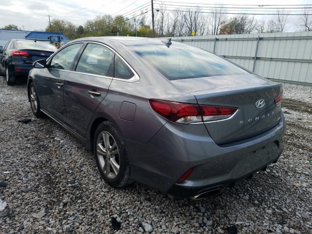 Photo 2 VIN: 5NPE34AFXJH708252 - HYUNDAI SONATA SPO 