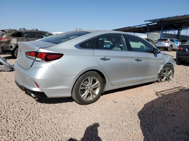 Photo 2 VIN: 5NPE34AFXJH728937 - HYUNDAI SONATA SPO 