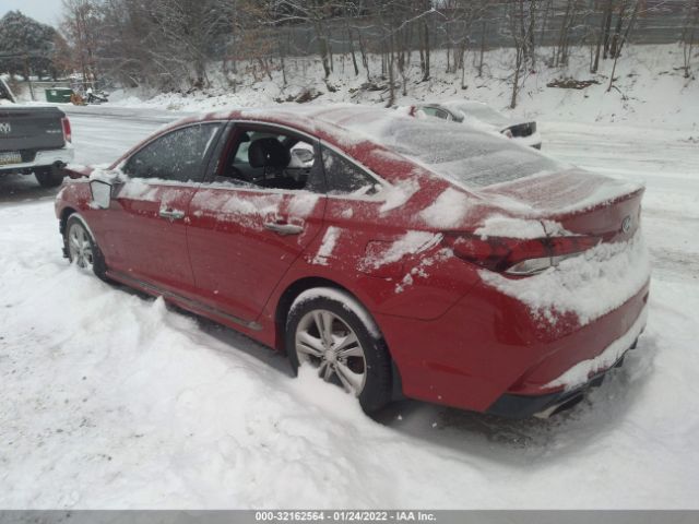 Photo 2 VIN: 5NPE34AFXKH752219 - HYUNDAI SONATA 