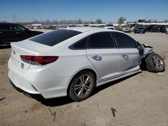 Photo 2 VIN: 5NPE34AFXKH770512 - HYUNDAI SONATA LIM 