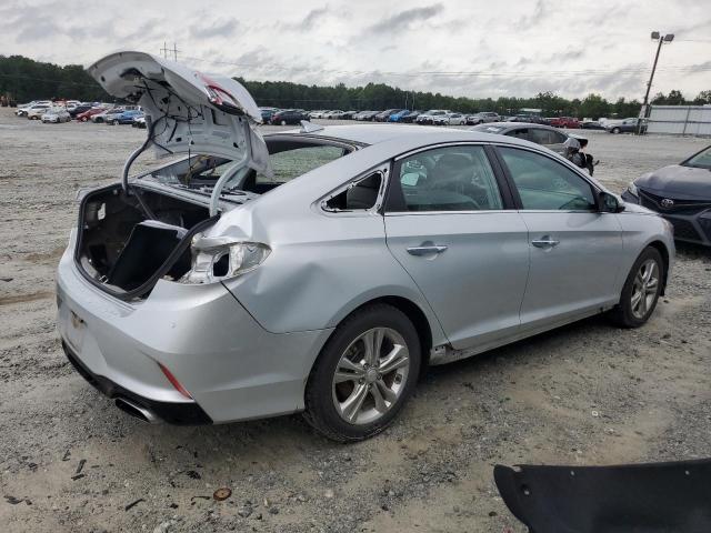 Photo 2 VIN: 5NPE34AFXKH802777 - HYUNDAI SONATA LIM 