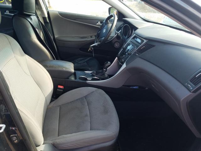 Photo 4 VIN: 5NPEB4AC0BH013417 - HYUNDAI SONATA GLS 