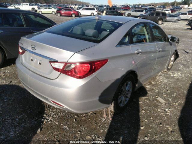 Photo 3 VIN: 5NPEB4AC0BH017290 - HYUNDAI SONATA 