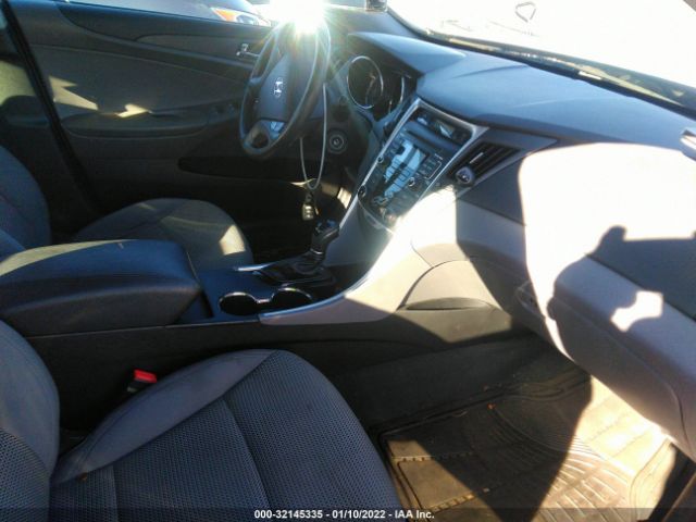 Photo 4 VIN: 5NPEB4AC0BH017290 - HYUNDAI SONATA 