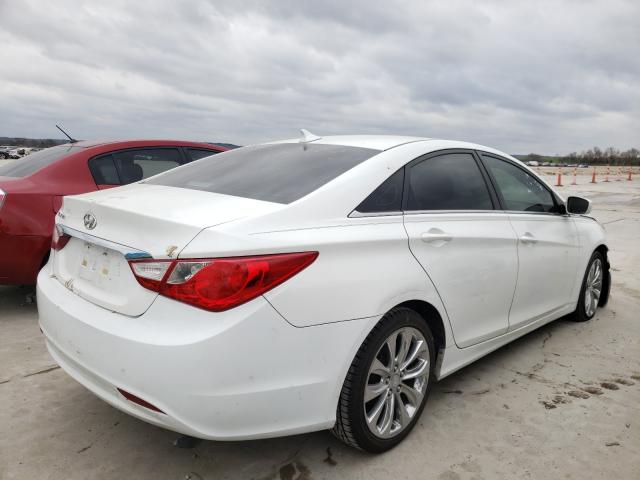 Photo 3 VIN: 5NPEB4AC0BH018133 - HYUNDAI SONATA GLS 