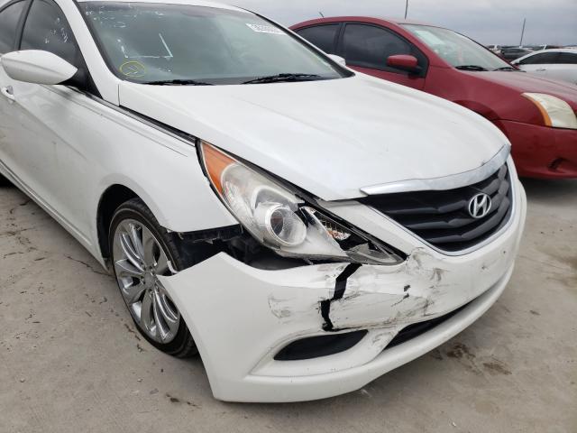 Photo 8 VIN: 5NPEB4AC0BH018133 - HYUNDAI SONATA GLS 