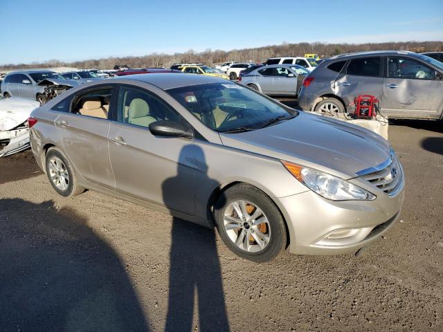 Photo 3 VIN: 5NPEB4AC0BH020402 - HYUNDAI SONATA GLS 