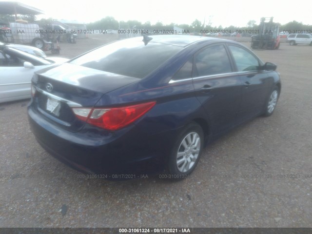 Photo 3 VIN: 5NPEB4AC0BH026961 - HYUNDAI SONATA 