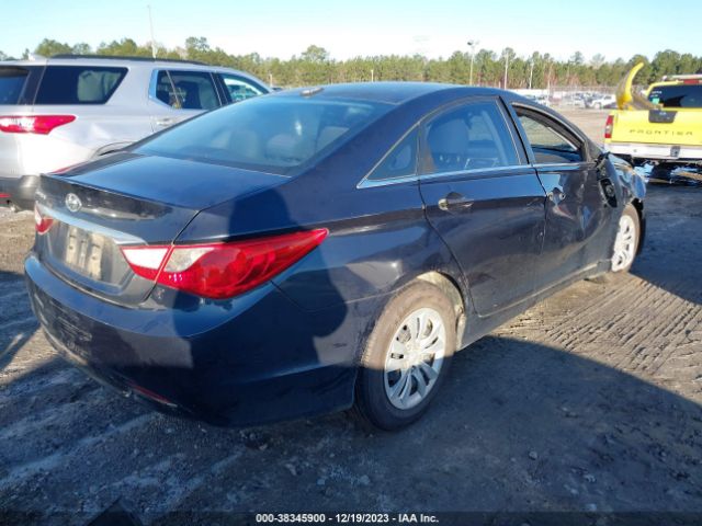 Photo 3 VIN: 5NPEB4AC0BH037801 - HYUNDAI SONATA 