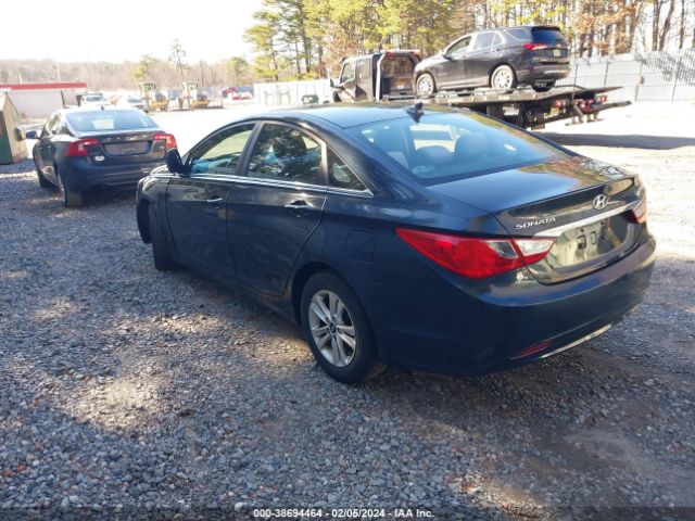 Photo 2 VIN: 5NPEB4AC0BH042545 - HYUNDAI SONATA 