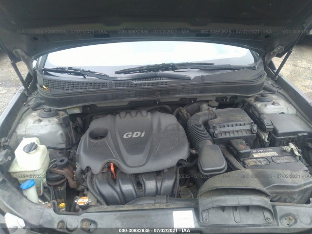 Photo 9 VIN: 5NPEB4AC0BH066117 - HYUNDAI SONATA 