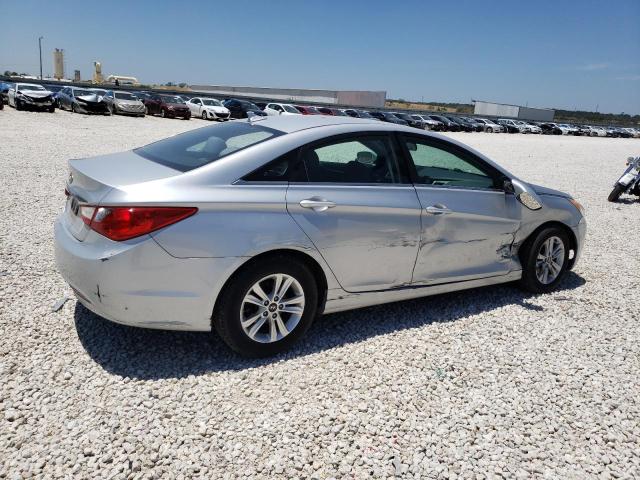 Photo 2 VIN: 5NPEB4AC0BH067526 - HYUNDAI SONATA GLS 