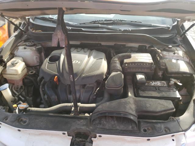 Photo 6 VIN: 5NPEB4AC0BH067560 - HYUNDAI SONATA GLS 