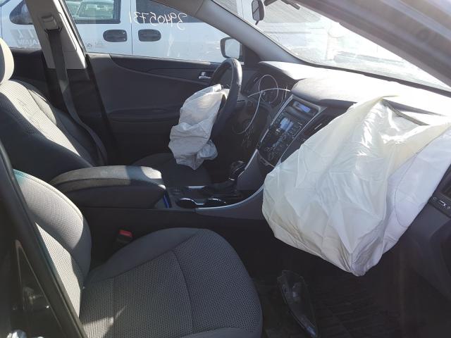 Photo 4 VIN: 5NPEB4AC0BH072483 - HYUNDAI SONATA GLS 