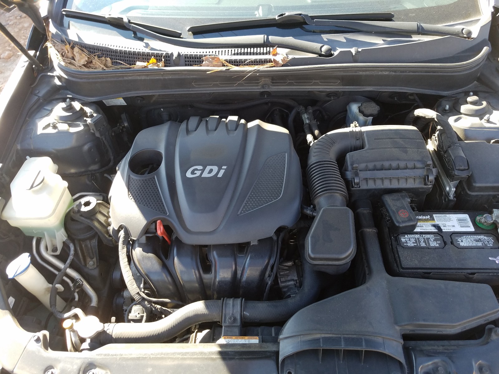 Photo 6 VIN: 5NPEB4AC0BH101481 - HYUNDAI SONATA GLS 