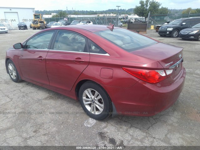 Photo 2 VIN: 5NPEB4AC0BH102789 - HYUNDAI SONATA 