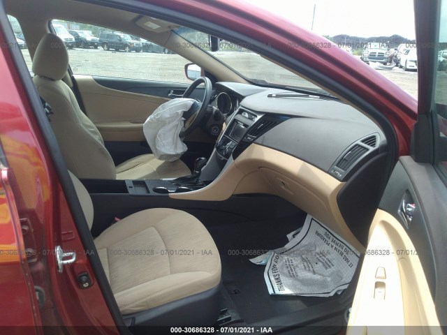 Photo 4 VIN: 5NPEB4AC0BH102789 - HYUNDAI SONATA 