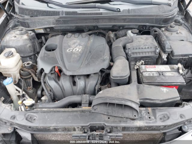 Photo 9 VIN: 5NPEB4AC0BH116627 - HYUNDAI SONATA 