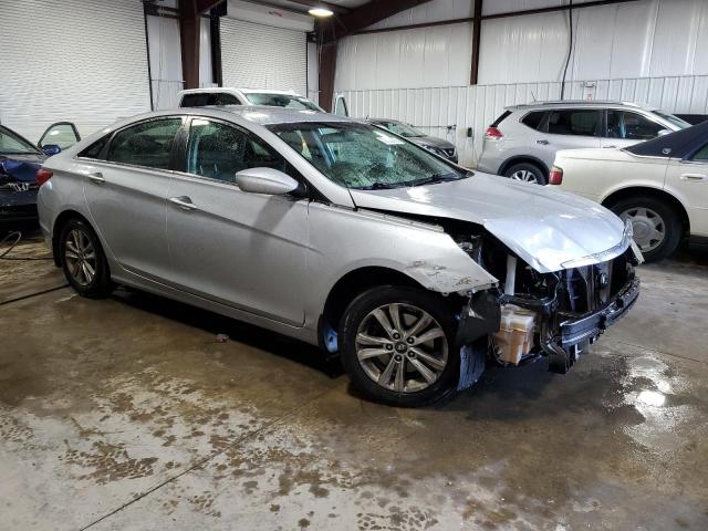 Photo 3 VIN: 5NPEB4AC0BH122685 - HYUNDAI SONATA GLS 