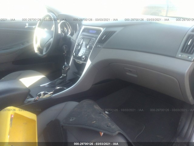 Photo 4 VIN: 5NPEB4AC0BH128034 - HYUNDAI SONATA 