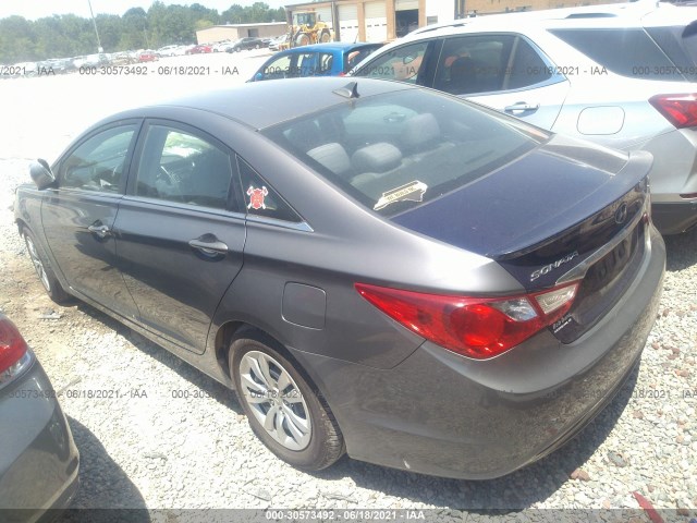 Photo 2 VIN: 5NPEB4AC0BH130298 - HYUNDAI SONATA 