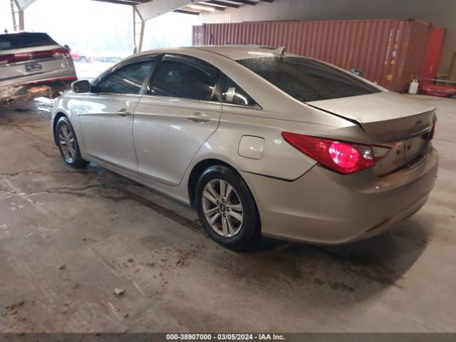 Photo 2 VIN: 5NPEB4AC0BH152124 - HYUNDAI SONATA 