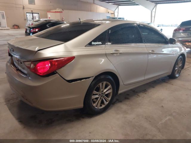 Photo 3 VIN: 5NPEB4AC0BH152124 - HYUNDAI SONATA 