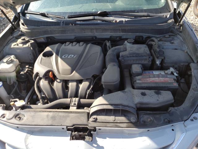 Photo 6 VIN: 5NPEB4AC0BH153659 - HYUNDAI SONATA GLS 