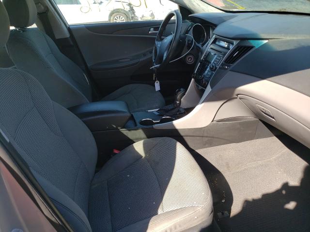 Photo 4 VIN: 5NPEB4AC0BH182269 - HYUNDAI SONATA GLS 