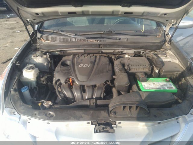 Photo 9 VIN: 5NPEB4AC0BH201242 - HYUNDAI SONATA 