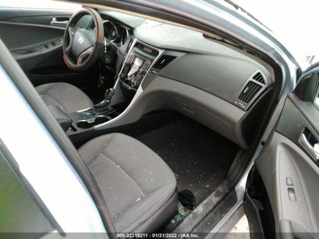 Photo 4 VIN: 5NPEB4AC0BH212483 - HYUNDAI SONATA 