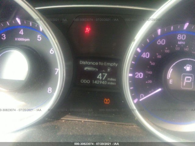 Photo 6 VIN: 5NPEB4AC0BH213763 - HYUNDAI SONATA 