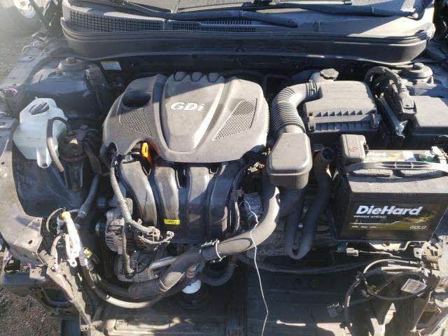 Photo 6 VIN: 5NPEB4AC0BH218123 - HYUNDAI SONATA GLS 